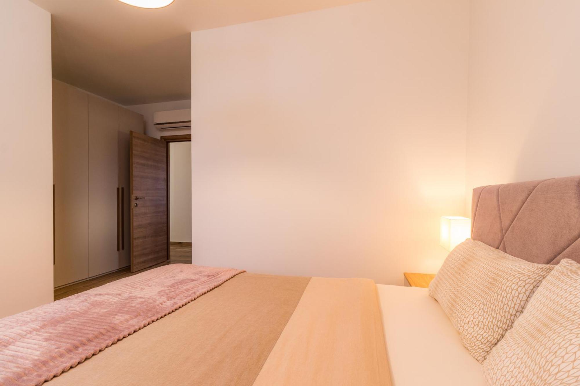 Villa Roma Near Pula For 6 People With Private Pool Jadreski ภายนอก รูปภาพ