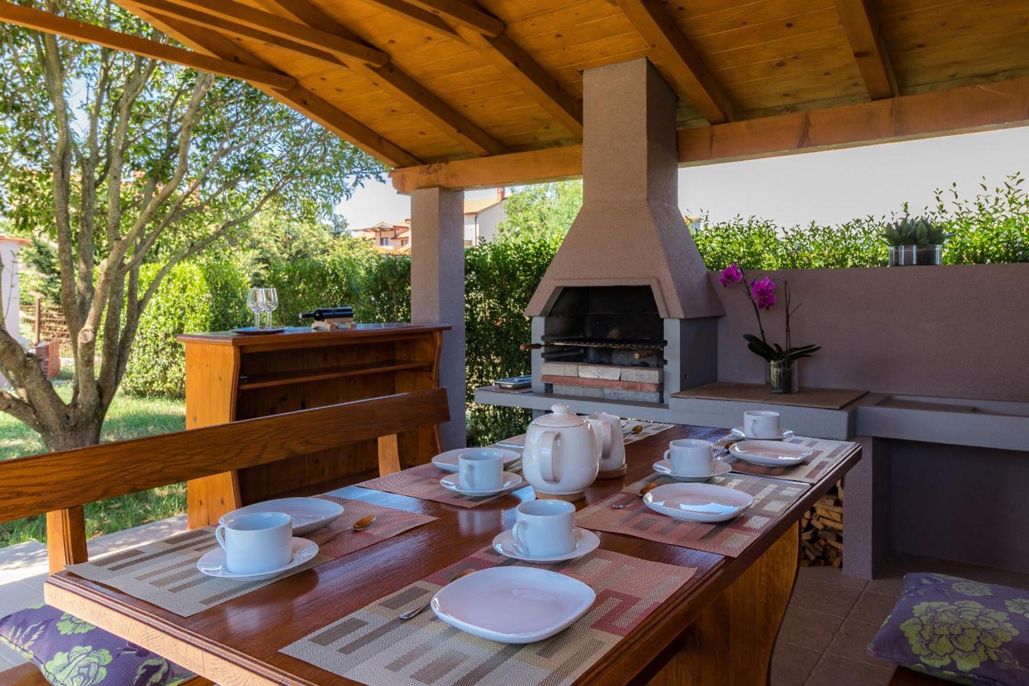 Villa Roma Near Pula For 6 People With Private Pool Jadreski ภายนอก รูปภาพ
